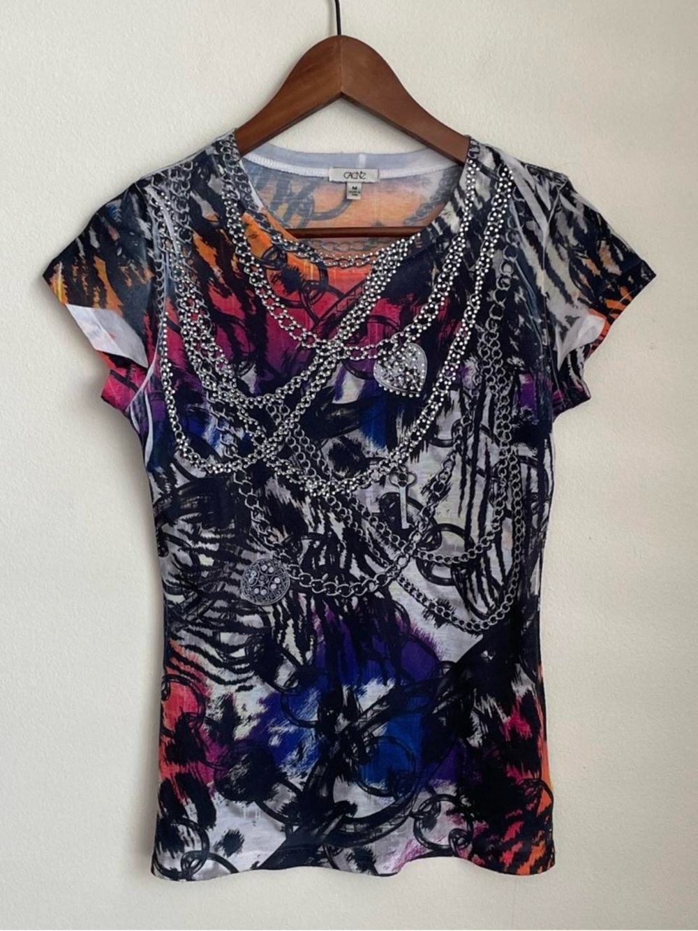 Caché Graphic Tee Medium Chain Print Rhinestones Y2K Grunge Punk Glam